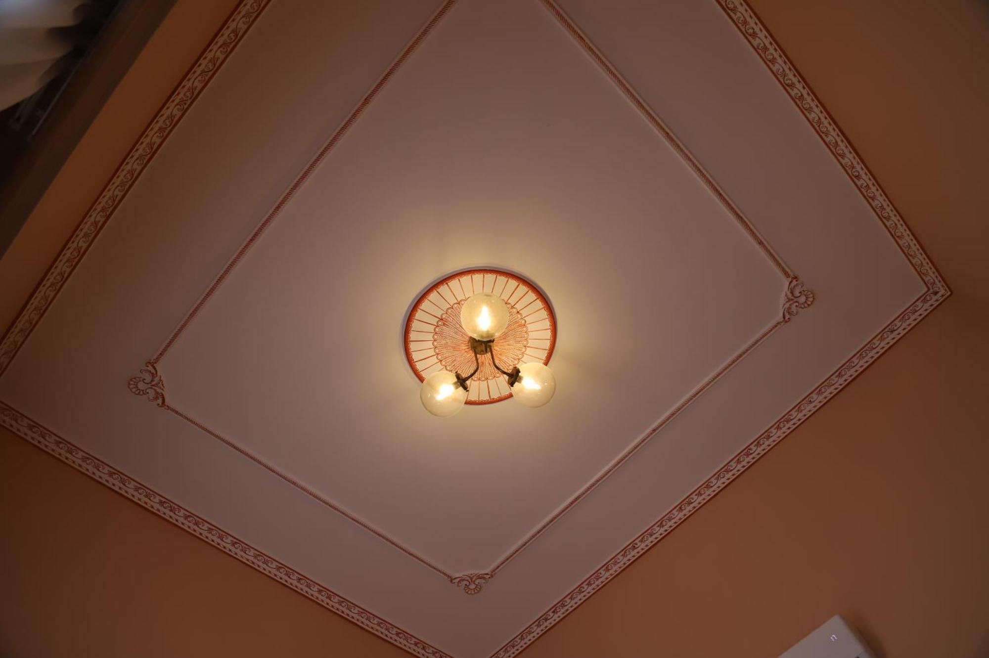 Hotel Lost Gemmayzeh ベイルート エクステリア 写真